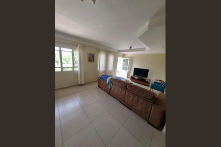 6_photo/94cf26d2c7.cbbfd4a03055828f-ATLAS-c05d354f-6781-4cfc-8753-de0c8ee675dd.jpg de casa à venda com 4 quartos, 235m² em Jardim Merci I, Jundiaí