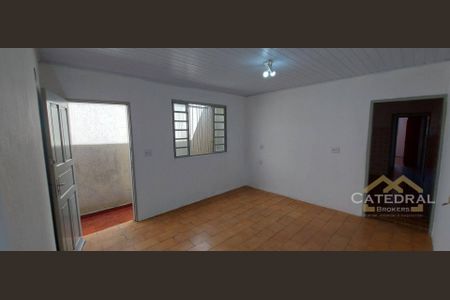 5_photo/94cf26d3cf.9fde2b1beaf38236-ATLAS-b25dbeb6-8322-473d-857f-39e8d5131f0f.jpg de casa à venda com 2 quartos, 138m² em Vila Progresso, Jundiaí