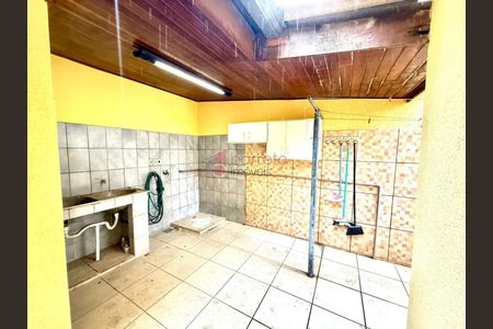 4_photo/94cf26d567.2bea4a0de6d30832-ATLAS-1794ddcb-b23a-4a41-b05a-92abf07e2ad1.jpg de casa à venda com 2 quartos, 183m² em Vila Agricola, Jundiaí