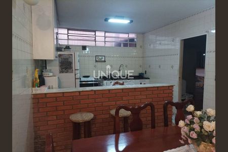 46_photo/94cf26e00d.a824f5d462c04ebd-ATLAS-3a500f21-f543-4949-b6bd-932d65ecba6c.jpg de casa à venda com 4 quartos, 333m² em Jardim Pacaembu, Jundiaí