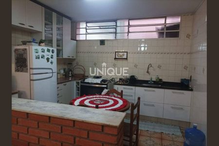 47_photo/94cf26e00d.a824f5d462c04ebd-ATLAS-b06aa5d0-157c-409e-86e4-2ad4d74eb23a.jpg de casa à venda com 4 quartos, 333m² em Jardim Pacaembu, Jundiaí
