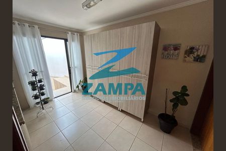 5_photo/94cf26e6d5.dc8bbd111761e841-ATLAS-6a720c0b-36f4-4224-96b5-8466e8c75e71.jpg de casa à venda com 3 quartos, 255m² em Vila Santana II, Jundiaí