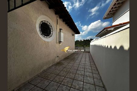 8_photo/94cf26e89b.f1223dd7b697edd5-ATLAS-22fd7d68-ece7-422c-8c66-5950649f776b.jpg de casa à venda com 5 quartos, 151m² em Ponte Sao Joao, Jundiaí