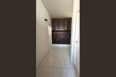 4_photo/94cf26ea55.2f15d505e37c7ac5-ATLAS-487eaa2a-663f-45dc-a43e-8b960376aa98.jpg de casa à venda com 5 quartos, 370m² em Centro, Jundiaí