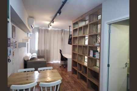 2_photo/94cf26ea6d.e9bc35269128f7e8-ATLAS-53780982-c2eb-4f02-a318-db7cc7bd152f.jpg de apartamento à venda com 1 quarto, 48m² em Centro, Jundiaí