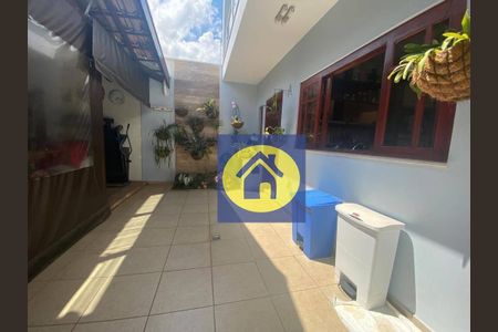 10_photo/94cf26ec43.ccefb2cddefbe836-ATLAS-4256afa4-626a-4d90-bf2f-7cbabc4c0021.jpg de casa à venda com 2 quartos, 223m² em Vila Municipal, Jundiaí