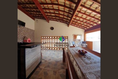 6_photo/94cf26f5ef.732b7fd8aaa5f07d-ATLAS-caae78c2-a323-408d-8518-4084bb4450ba.jpg de casa à venda com 3 quartos, 192m² em Jardim Carlos Gomes, Jundiaí