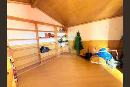 4_photo/94cf26f8d1.aef4de6394ba8e6d-ATLAS-ef75bd14-3f0e-4e1f-85ed-ae1e82e05de8.jpg de casa à venda com 4 quartos, 180m² em Jardim Tarumã, Jundiaí