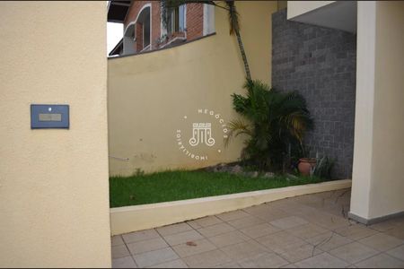 29_photo/94cf26f993.93b8fa184532727f-ATLAS-4e5fa942-db10-4971-875d-7d19b22d47ff.jpg de casa à venda com 3 quartos, 226m² em Jardim da Fonte, Jundiaí