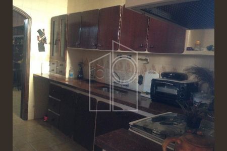 5_photo/94cf26f9f5.e8818d4a5c5dde9d-ATLAS-8f06b5e7-acde-483d-b0f8-75eb4036a191.jpg de casa à venda com 3 quartos, 206m² em Jardim da Fonte, Jundiaí
