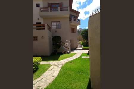 1_photo/94cf26f9f7.2832257cbb3df2c4-ATLAS-2fdc7d41-fc84-4e0f-8773-ec872117dd6f.jpg de casa à venda com 4 quartos, 228m² em Jardim da Fonte, Jundiaí