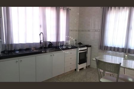 8_photo/94cf26f9f7.2832257cbb3df2c4-ATLAS-4edfc33b-f4bc-4d31-b381-6a831087f522.jpg de casa à venda com 4 quartos, 228m² em Jardim da Fonte, Jundiaí