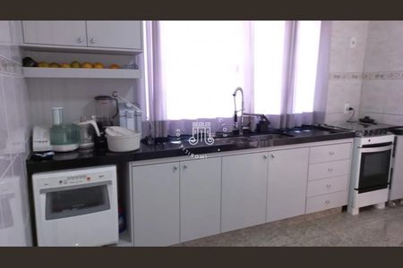 5_photo/94cf26f9f7.2832257cbb3df2c4-ATLAS-8c2a5991-c370-4d25-b3e4-d5eb7abd61ae.jpg de casa à venda com 4 quartos, 228m² em Jardim da Fonte, Jundiaí