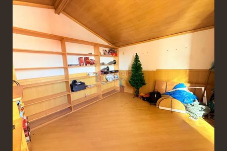 1_photo/94cf26ff2f.bb2cfda027800a9a-ATLAS-7441bbd8-54f4-4986-a4aa-93cce4ca39bb.jpg de casa à venda com 3 quartos, 180m² em Jardim Tarumã, Jundiaí