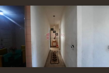 3_photo/94cf26ffb3.d9f076d2edbf9077-ATLAS-060efb4f-df6e-4547-9499-4f8e91108bdb.jpg de casa à venda com 5 quartos, 180m² em Jardim Tarumã, Jundiaí