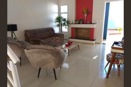 2_photo/94cf270521.088740a96a860cc5-ATLAS-ca4e3ee6-6884-458f-8a2c-c1627eac62e9.jpg de casa à venda com 3 quartos, 290m² em Jardim Caçula, Jundiaí