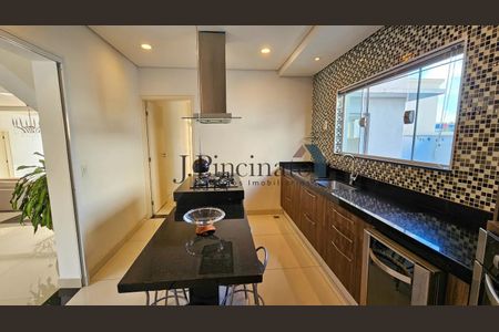 3_photo/94cf270b8f.f0bebf03a51e1c83-ATLAS-e9eee9e3-3c28-4a5b-bcde-7cb3eece0bbb.jpg de casa à venda com 3 quartos, 517m² em Caxambu, Jundiaí