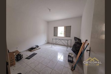 10_photo/94cf271071.9fde2b1beaf38236-ATLAS-5ceab412-d77d-4c1e-99bb-7f6d87ec5b81.jpg de casa para alugar com 1 quarto, 60m² em Jardim Caçula, Jundiaí