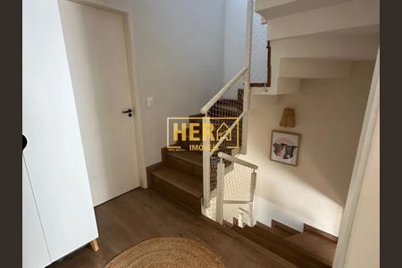 42_photo/94cf2711bb.373a3514ebf79536-ATLAS-162df2a5-32cc-4e7c-b540-3388c7eec461.jpg de casa de condomínio à venda com 3 quartos, 145m² em Jardim Rosaura, Jundiaí