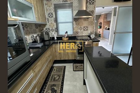 26_photo/94cf2711bb.373a3514ebf79536-ATLAS-a42d6f75-8afa-49ea-80ec-eee3a41832e5.jpg de casa de condomínio à venda com 3 quartos, 145m² em Jardim Rosaura, Jundiaí