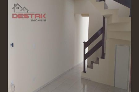 5_photo/94cf2716d1.e6e1c947b02cf8fb-ATLAS-bf5d62f6-cf4e-4425-bc5d-6307195be4bc.jpg de casa para alugar com 3 quartos, 240m² em Colônia, Jundiaí