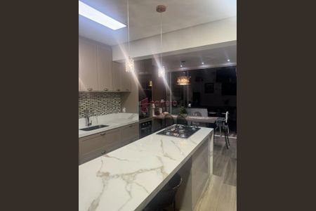 2_photo/94cf271ba3.8a3b691a8180766f-ATLAS-9da11e96-e693-4cc3-9b80-fd414c1a543f.jpg de casa à venda com 4 quartos, 263m² em Jardim Roma, Jundiaí