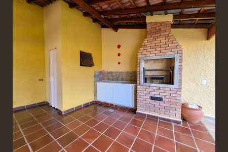 36_photo/94cf271c1f.a5aae0993012fdde-ATLAS-6838a1da-1be7-4477-a09b-12bcfed2dc23.jpg de casa à venda com 3 quartos, 283m² em Vila Sao Joao Batista, Jundiaí