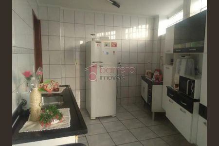 6_photo/94cf271f15.c4a0bdba0b5cdebe-ATLAS-ba586f47-2911-4c76-b237-c58280163f2f.jpg de casa à venda com 4 quartos, 288m² em Jardim Pacaembu, Jundiaí