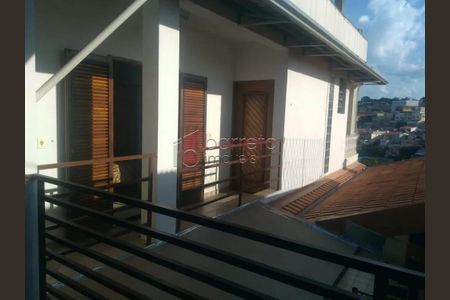 26_photo/94cf271f15.c4a0bdba0b5cdebe-ATLAS-bcd5c5de-13e3-4287-aea7-87ee3793c6cb.jpg de casa à venda com 4 quartos, 288m² em Jardim Pacaembu, Jundiaí