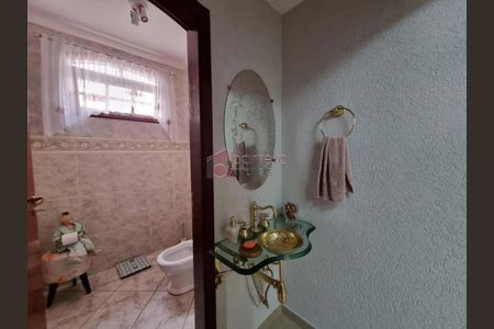 5_photo/94cf27201b.5b63f18bcccc212e-ATLAS-1c9e4d3b-5939-4570-83ae-19d0cf2a3897.jpg de casa à venda com 3 quartos, 280m² em Jardim Pacaembu, Jundiaí