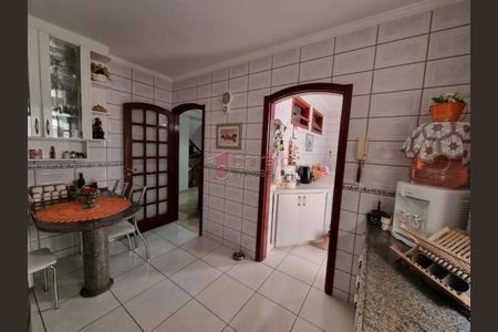 6_photo/94cf27201b.5b63f18bcccc212e-ATLAS-23220dd9-761e-46f9-8da8-8cd4f3c7328c.jpg de casa à venda com 3 quartos, 280m² em Jardim Pacaembu, Jundiaí