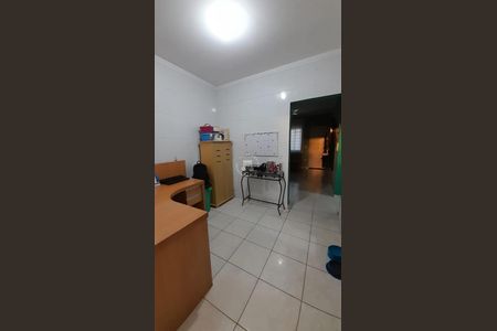 7_photo/94cf273c59.64b3ee7f892ddf1a-ATLAS-730f35bf-d45e-4dd4-8185-a34bd76ef6b4.jpg de casa à venda com 2 quartos, 99m² em Jardim Colonia, Jundiaí