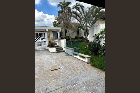 11_photo/94cf276deb.80a7f3f1b00bd23a-ATLAS-8ae3aa60-eadc-4b69-83a5-eb6fbd5d7334.jpg de casa à venda com 3 quartos, 290m² em Ivoturucaia, Jundiaí