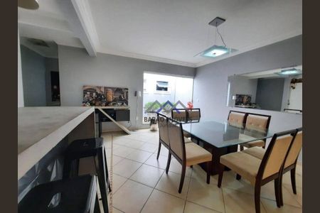7_photo/94cf27b005.c004be0b05d3a304-ATLAS-17b0cac3-d04a-4337-af82-9b757c50d2b2.jpg de casa à venda com 4 quartos, 400m² em Jardim Caxambu, Jundiaí