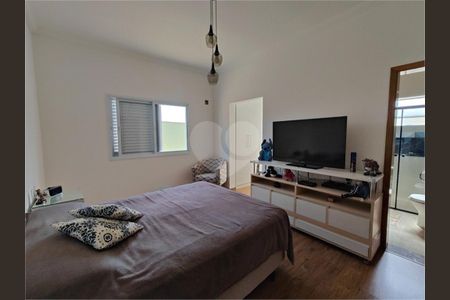 2_photo/94cf27b00f.912bb953107d94de-ATLAS-1e2d01a2-a05a-4ae6-8080-693fd9926cac.jpg de casa à venda com 3 quartos, 237m² em Jardim Caxambu, Jundiaí