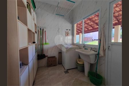 6_photo/94cf27b00f.912bb953107d94de-ATLAS-394c1fb6-7dc9-4b72-a100-8732fb060b65.jpg de casa à venda com 3 quartos, 237m² em Jardim Caxambu, Jundiaí