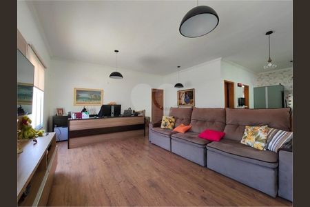 11_photo/94cf27b00f.912bb953107d94de-ATLAS-6a687c37-c12f-4d65-b50e-382217bbf164.jpg de casa à venda com 3 quartos, 237m² em Jardim Caxambu, Jundiaí