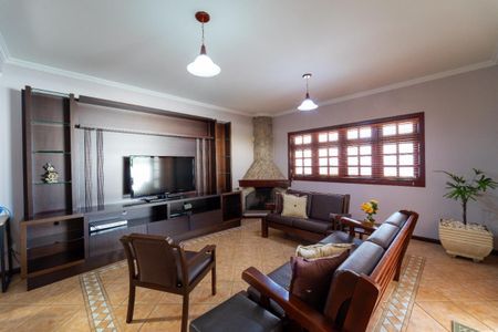 7_photo/94cf27b259.543b7550eb59cedc-ATLAS-2aecbefd-ecb7-4535-9222-1a76e3ec48c1.jpg de casa à venda com 4 quartos, 369m² em Vale Azul II, Jundiaí