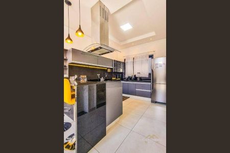 1_photo/94cf27b2cf.9fde2b1beaf38236-ATLAS-123921d9-9a9e-43d4-800c-d3fdbd59f837.jpg de casa de condomínio à venda com 3 quartos, 300m² em Vale Azul, Jundiaí