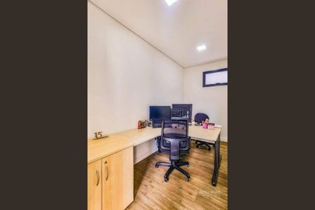 6_photo/94cf27b2cf.9fde2b1beaf38236-ATLAS-4a23556d-0c0c-4e7d-a0f3-2b0ecceab8e5.jpg de casa de condomínio à venda com 3 quartos, 300m² em Vale Azul, Jundiaí