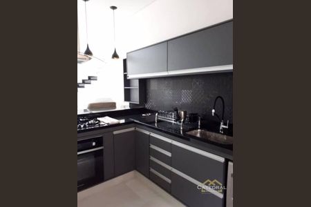 2_photo/94cf27b2cf.9fde2b1beaf38236-ATLAS-5342f276-bea8-4702-89ad-49fa082c7e14.jpg de casa de condomínio à venda com 3 quartos, 300m² em Vale Azul, Jundiaí