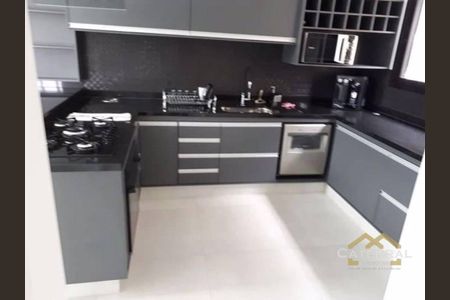 8_photo/94cf27b2cf.9fde2b1beaf38236-ATLAS-6db7759d-4cc1-4e64-8d67-e4bb4c00b685.jpg de casa de condomínio à venda com 3 quartos, 300m² em Vale Azul, Jundiaí