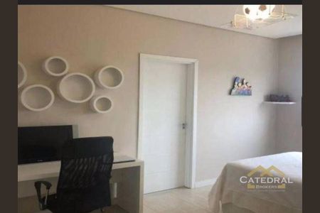 9_photo/94cf27b2cf.9fde2b1beaf38236-ATLAS-e0126f50-f7b1-4753-b84f-25594928e458.jpg de casa de condomínio à venda com 3 quartos, 417m² em Vale Azul, Jundiaí