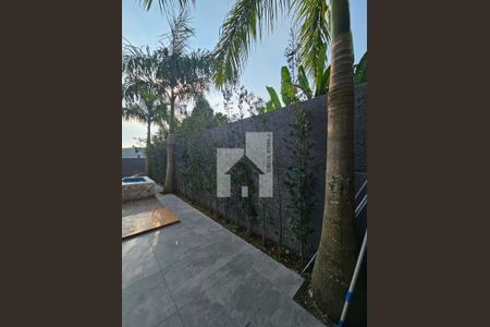 6_photo/94cf27b2cf.ceff8192393c33de-ATLAS-137c6dd5-a56a-41ef-8a74-64d19d3f5e8c.jpg de casa à venda com 3 quartos, 210m² em Vale Azul, Jundiaí