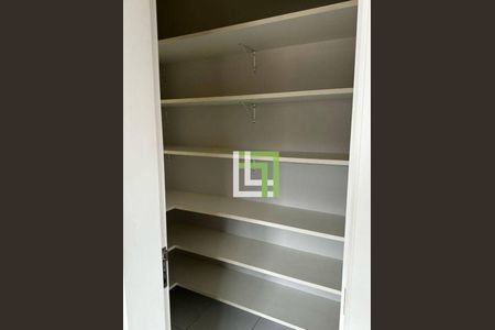 12_photo/94cf27b2e9.93b8fa184532727f-ATLAS-e07d3159-77fd-490f-a23d-2e4bc5fee66c.jpg de casa para alugar com 3 quartos, 422m² em Vale Azul, Jundiaí