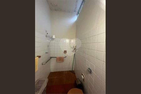 8_photo/94cf27ba5f.c27bb358fc36071b-ATLAS-812a5e08-6ed0-483b-a3fe-e9b33bb2de82.jpg de casa à venda com 4 quartos, 226m² em Jardim Caxambu, Jundiaí