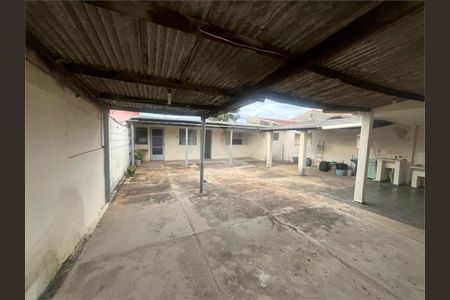 11_photo/94cf27ba5f.c27bb358fc36071b-ATLAS-c0e7888a-4dfc-4dbe-b7af-05d378d4f6bf.jpg de casa à venda com 4 quartos, 226m² em Jardim Caxambu, Jundiaí