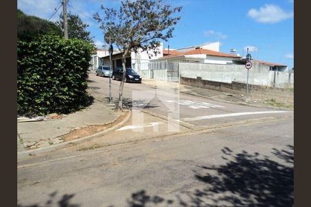 10_photo/94cf27bb15.ceff8192393c33de-ATLAS-e0e29ff4-0adb-469e-9886-cb9bfeffb911.jpg de casa à venda com 3 quartos, 326m² em Jardim Caxambu, Jundiaí