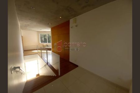 10_photo/94cf27bc5d.02ac3df0df34bc60-ATLAS-58c9f62b-d3fe-4c78-95e6-10bacfd30b42.jpg de casa à venda com 4 quartos, 986m² em Jardim Caxambu, Jundiaí