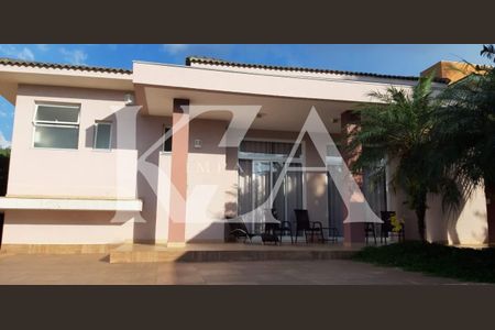 8_photo/94cf27bd8d.a22a8823d291e618-ATLAS-6f6178f2-b304-4b0f-abb4-0f36a8d2b8be.jpg de casa para alugar com 3 quartos, 314m² em Caxambu, Jundiaí